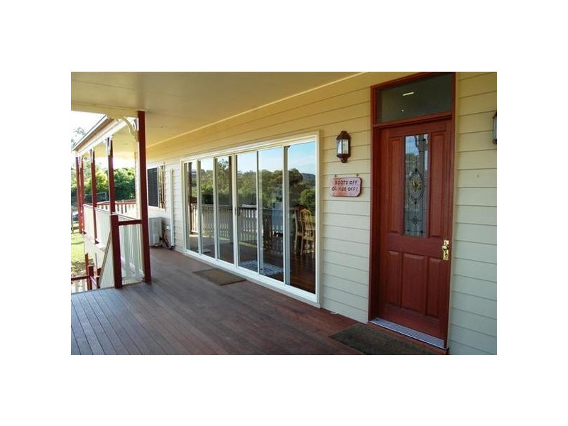 5-9 Friendship Court, Mundoolun QLD 4285