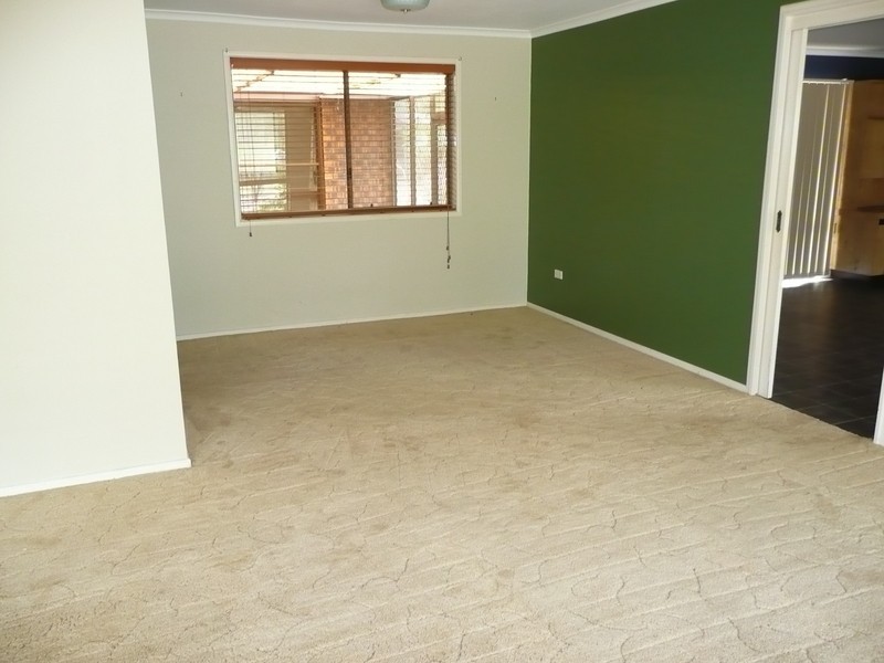 75 Clifton Drive, South Maclean QLD 4280