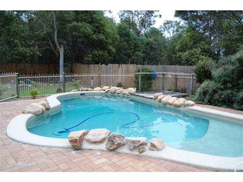39 Blue Heeler Drive, New Beith QLD 4124