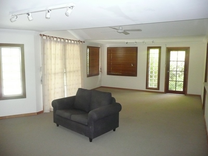 682-688 Teviot Road, South Maclean QLD 4280