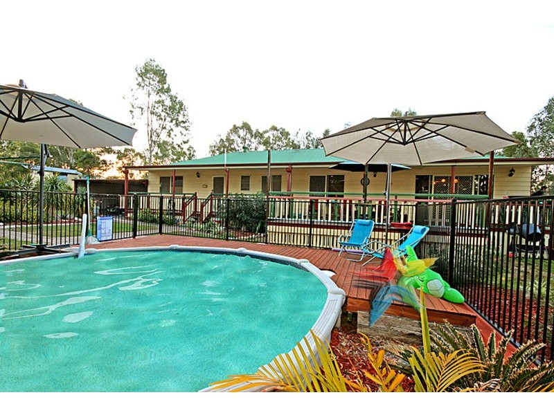 Logan Village QLD 4207