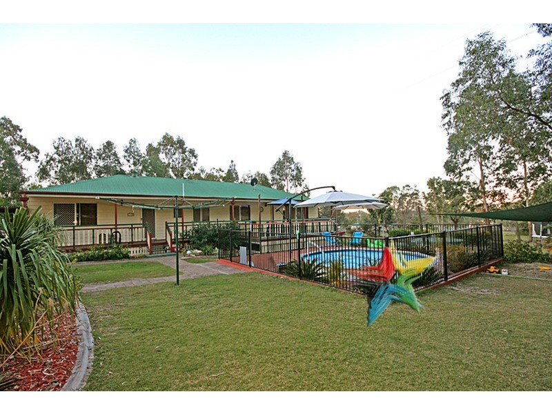 Logan Village QLD 4207