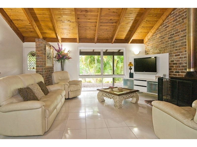 2-4 Chalmers Court, Jimboomba QLD 4280