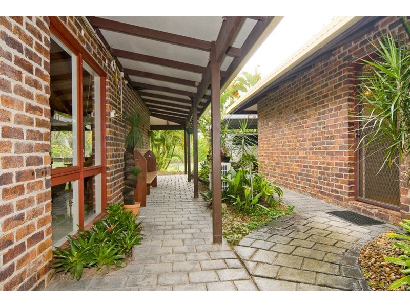 2-4 Chalmers Court, Jimboomba QLD 4280