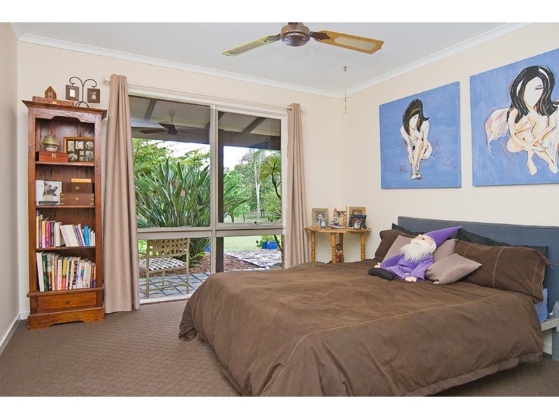 2-4 Chalmers Court, Jimboomba QLD 4280