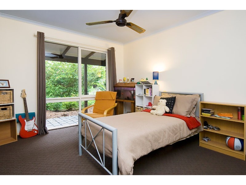 2-4 Chalmers Court, Jimboomba QLD 4280