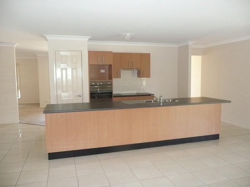 121-123 Red Cedar Crescent, Jimboomba QLD 4280