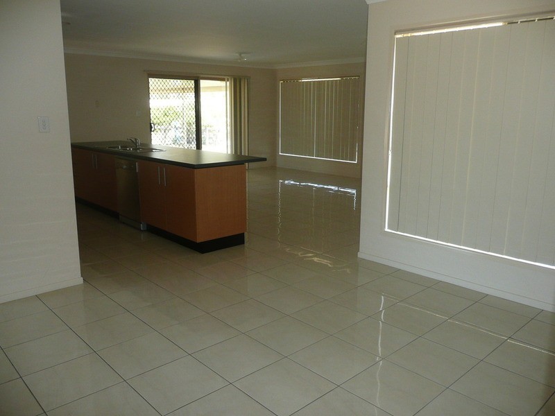 121-123 Red Cedar Crescent, Jimboomba QLD 4280