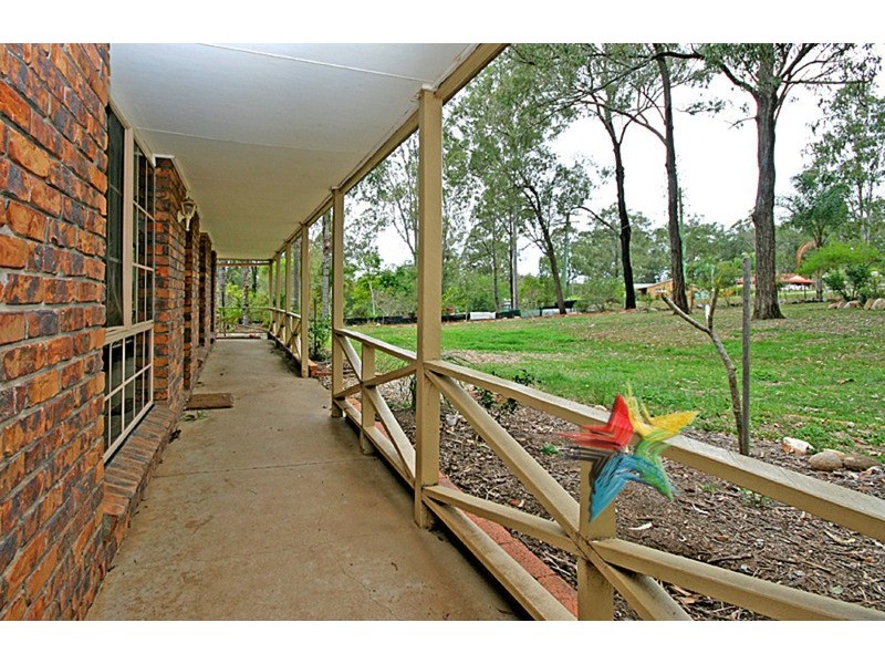 27-29 Arthy Drive, Cedar Grove QLD 4285