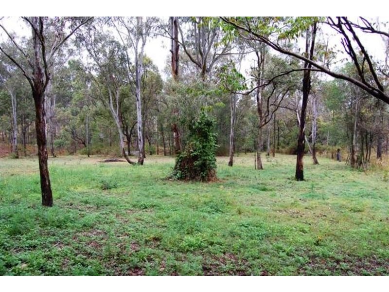 Woodhill QLD 4285