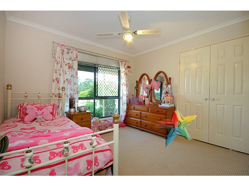 23-25 White Cedar Court, Cedar Vale QLD 4285