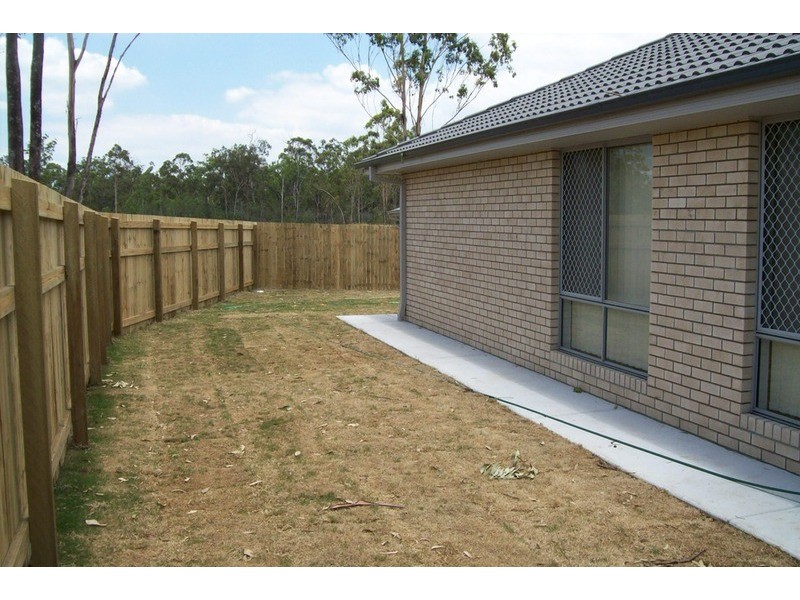 28 Creekside Crescent, Jimboomba QLD 4280