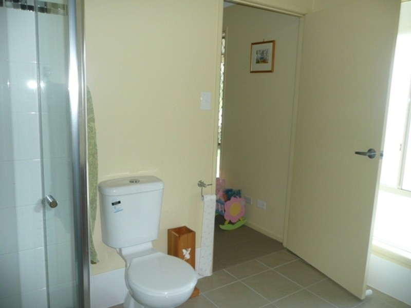 2 Prince Of Wales Court, Mundoolun QLD 4285