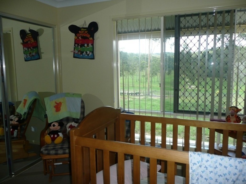 2 Prince Of Wales Court, Mundoolun QLD 4285