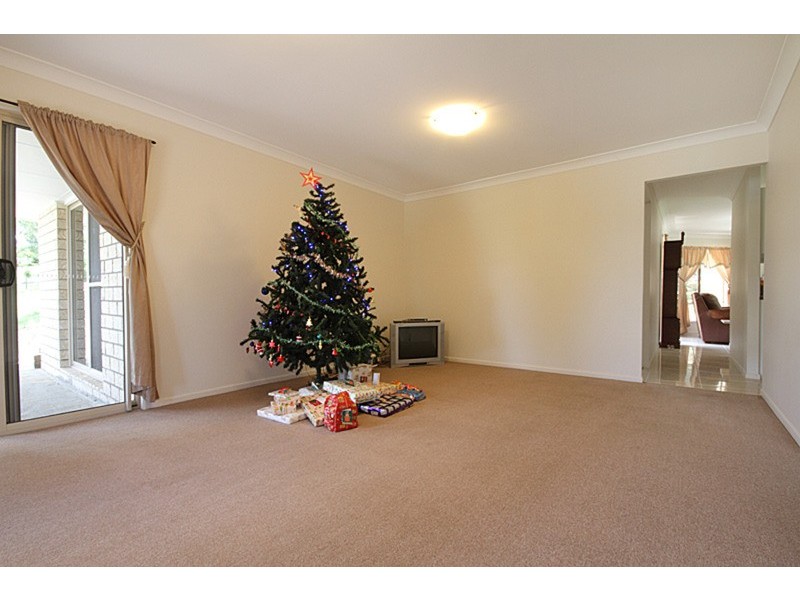 84 Lady Penrhyn Court, Mundoolun QLD 4285