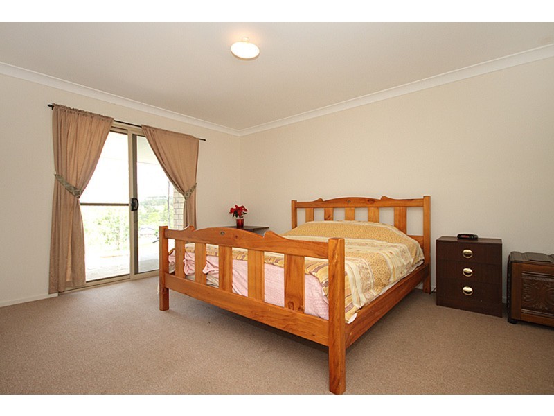 84 Lady Penrhyn Court, Mundoolun QLD 4285