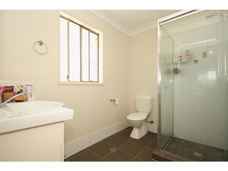 84 Lady Penrhyn Court, Mundoolun QLD 4285