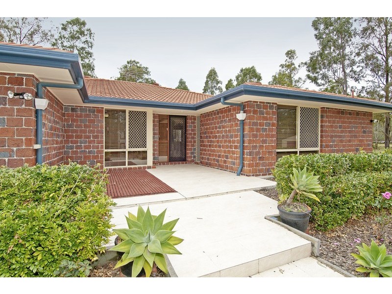 40-44 Bushman Drive, Jimboomba QLD 4280