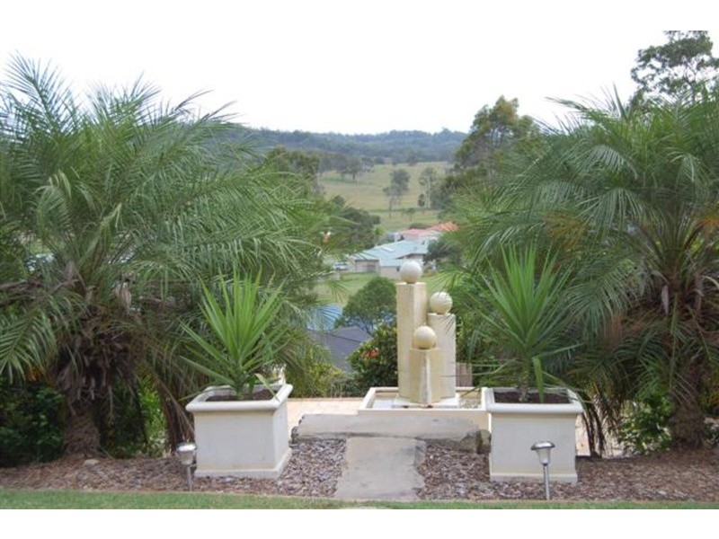 85 Lady Penrhyn Court, Mundoolun QLD 4285