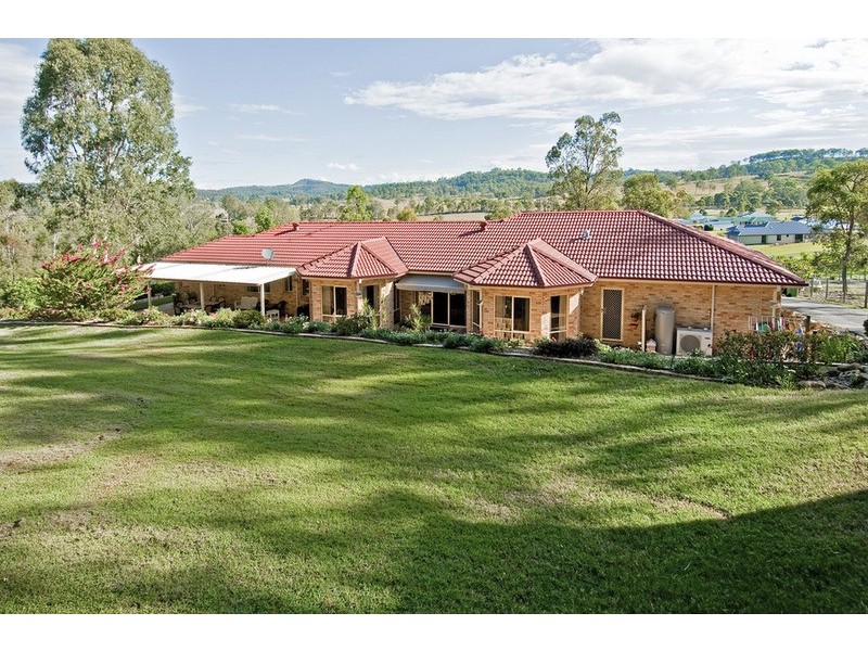 85 Lady Penrhyn Court, Mundoolun QLD 4285