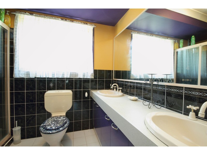 29 Warbler Court, Greenbank QLD 4124