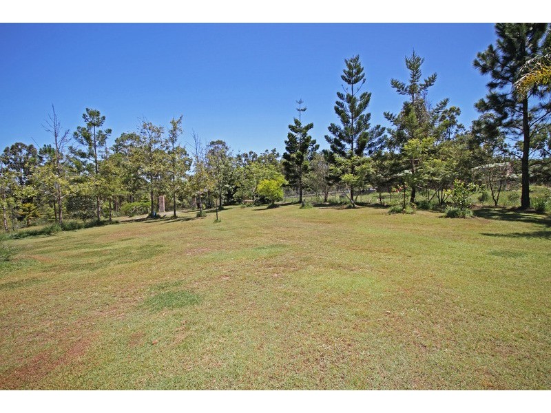 29 Warbler Court, Greenbank QLD 4124