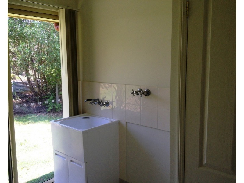 110 Michelle Drive, Cedar Grove QLD 4285