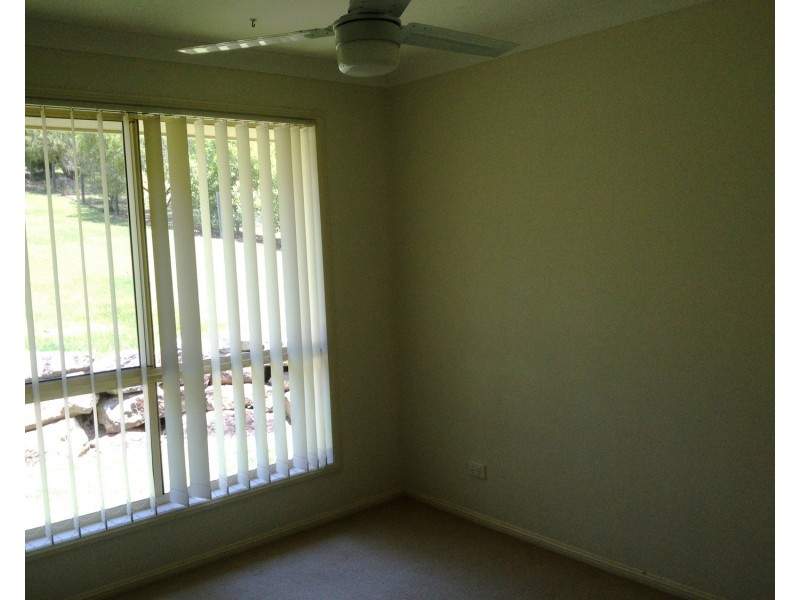 110 Michelle Drive, Cedar Grove QLD 4285