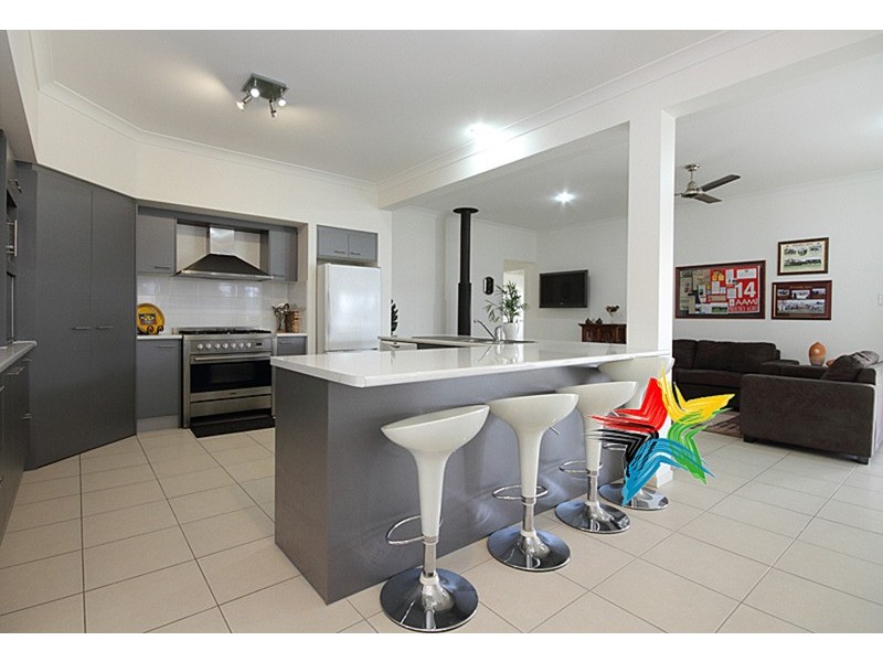 12 Red Ash Court, Jimboomba QLD 4280