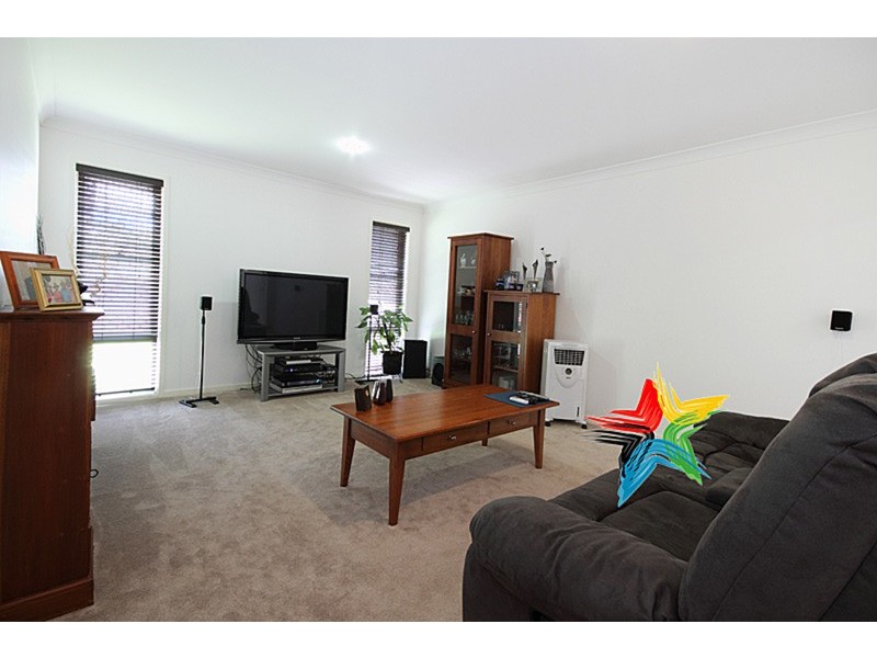 12 Red Ash Court, Jimboomba QLD 4280