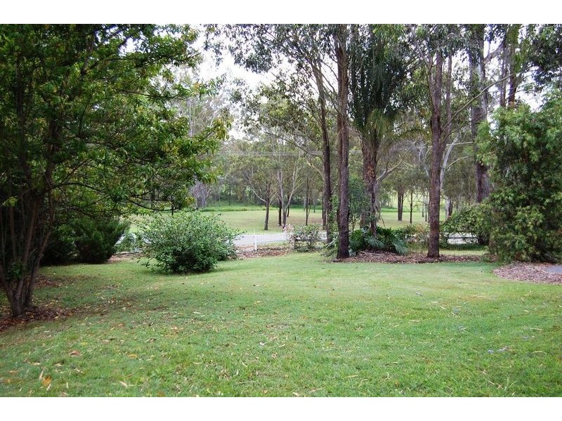 1 Brushwood Crescent, Cedar Grove QLD 4285