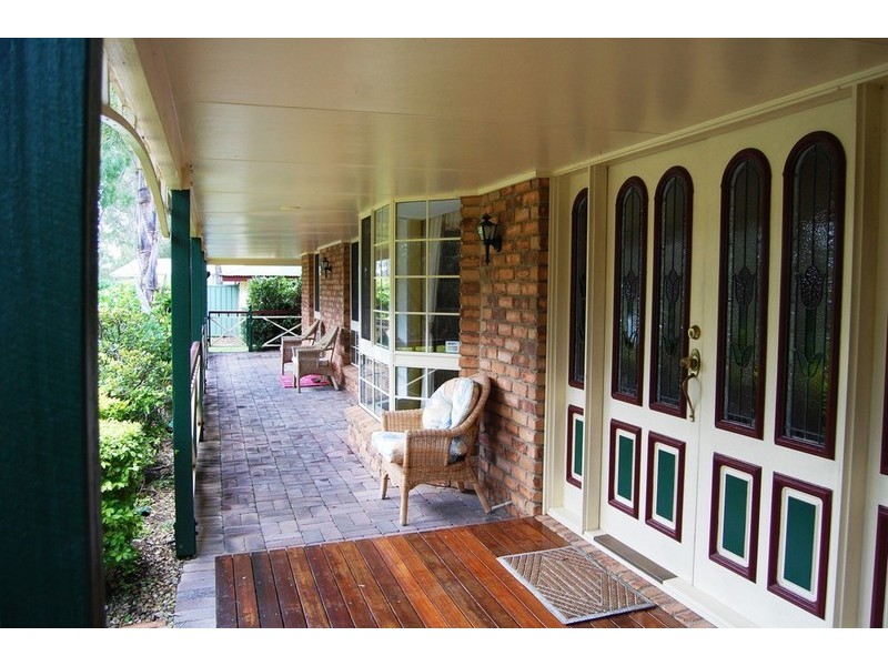 1 Brushwood Crescent, Cedar Grove QLD 4285