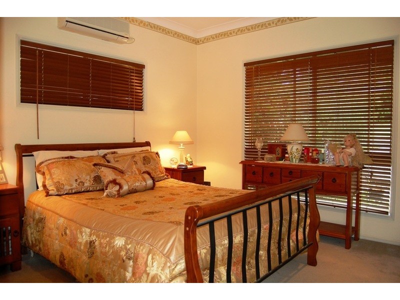 1 Brushwood Crescent, Cedar Grove QLD 4285