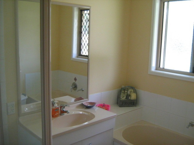 328 Christmas Creek Road, Laravale QLD 4285