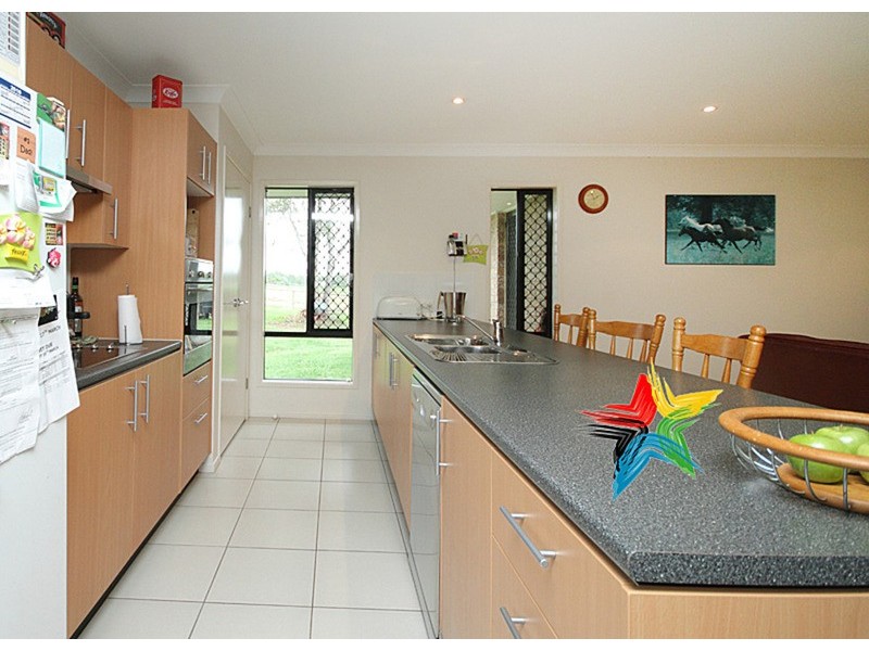 24 Sir Tristram Circuit, Jimboomba QLD 4280