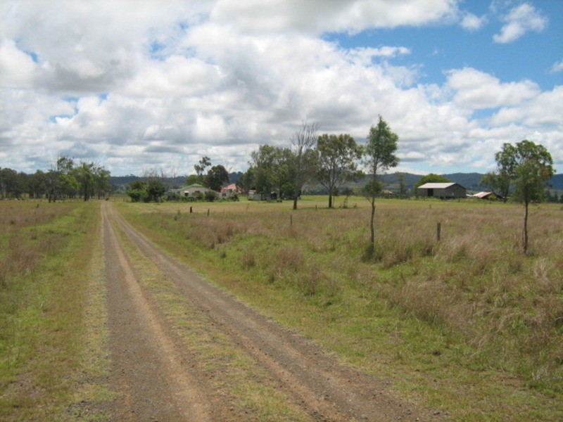 1 Glandore Road, Laravale QLD 4285