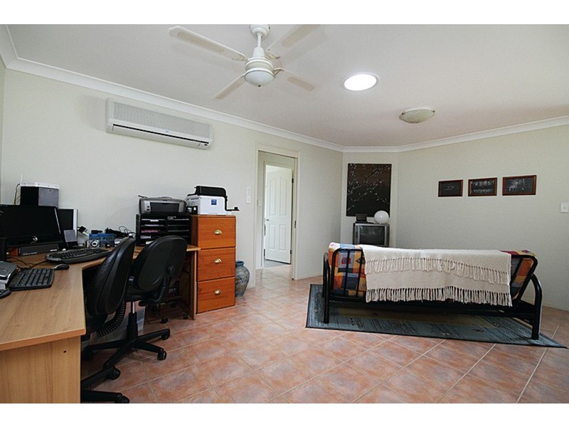 15 Melaleuca Court, Jimboomba QLD 4280