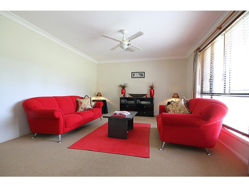 15 Melaleuca Court, Jimboomba QLD 4280