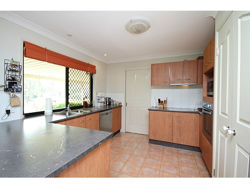 15 Melaleuca Court, Jimboomba QLD 4280