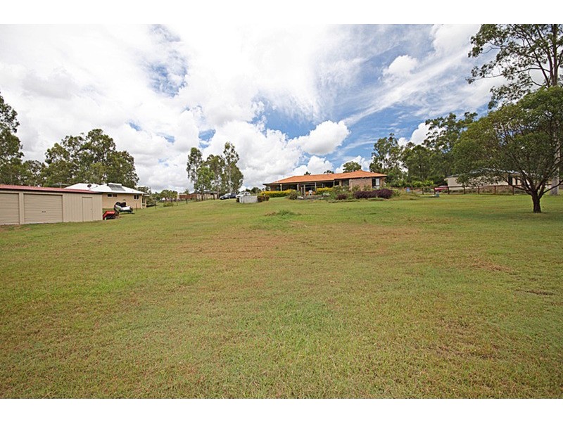 15 Melaleuca Court, Jimboomba QLD 4280