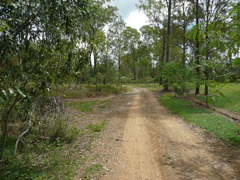 48 Selkirk Drive, South Maclean QLD 4280