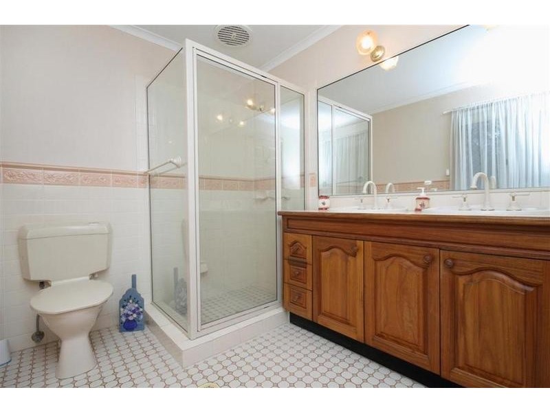 42-46 Kensington Drive, Munruben QLD 4125