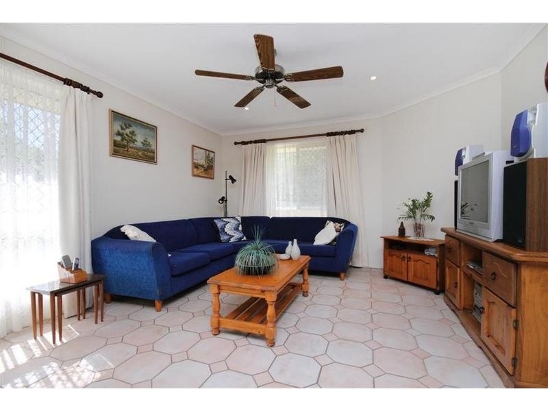 42-46 Kensington Drive, Munruben QLD 4125