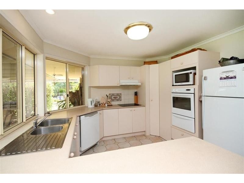 42-46 Kensington Drive, Munruben QLD 4125