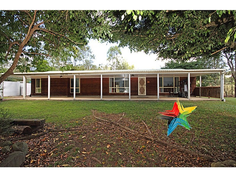 69-71 Canterbury Drive, Mundoolun QLD 4285