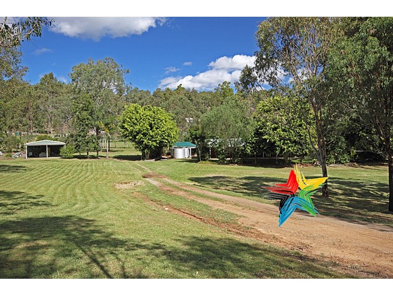 69-71 Canterbury Drive, Mundoolun QLD 4285