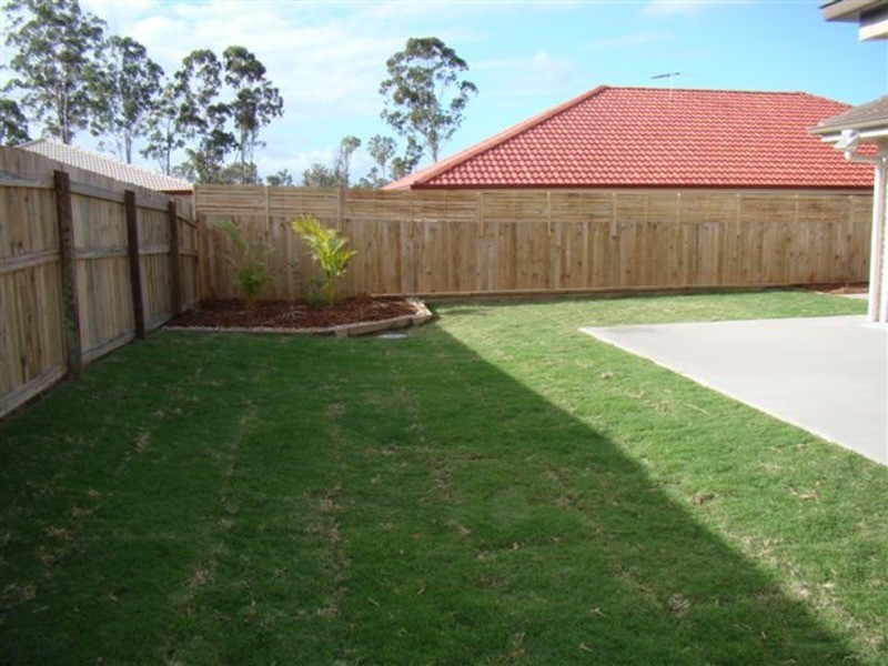 33 Creekside Crescent, Jimboomba QLD 4280