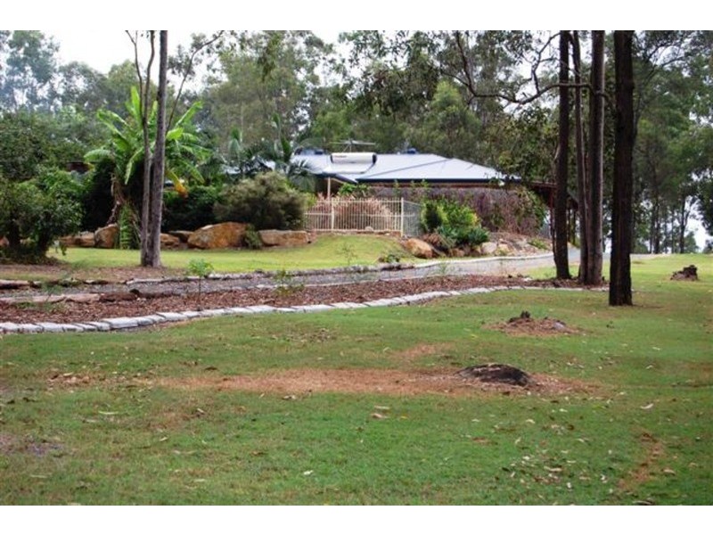 212 Leopardwood Road, Cedar Grove QLD 4285