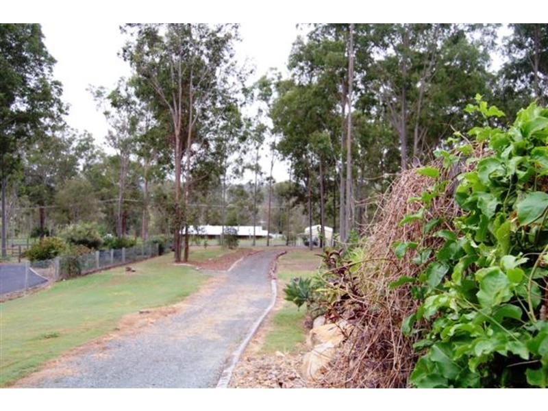 212 Leopardwood Road, Cedar Grove QLD 4285