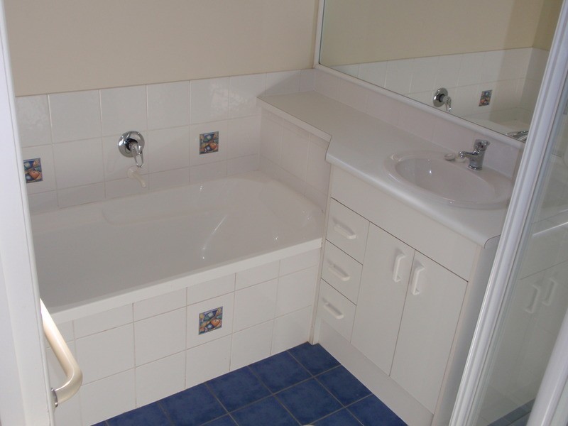 30 Jackeroo Court, Jimboomba QLD 4280